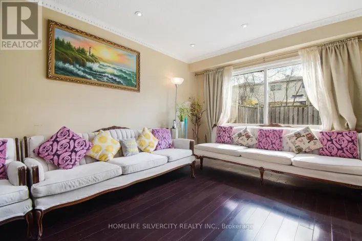 76 - 7500 GOREWAY DRIVE, Mississauga