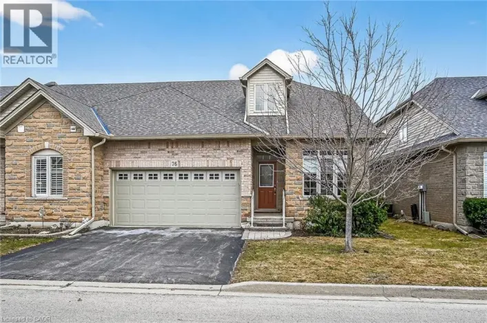 Row / Townhouse for sale: 76 ABBOTSFORD Trail, Glanbrook
