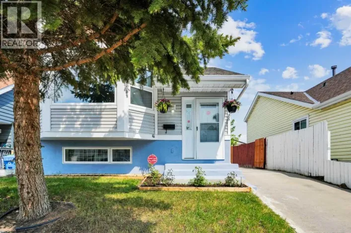 76 Aberfoyle Close NE, Calgary