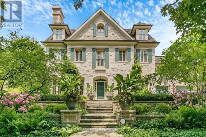 76 BINSCARTH ROAD, Toronto