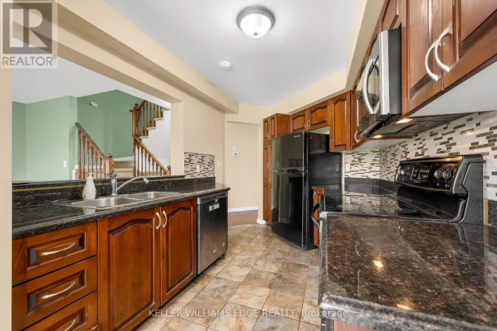 76 CEDARVILLE DRIVE, Hamilton