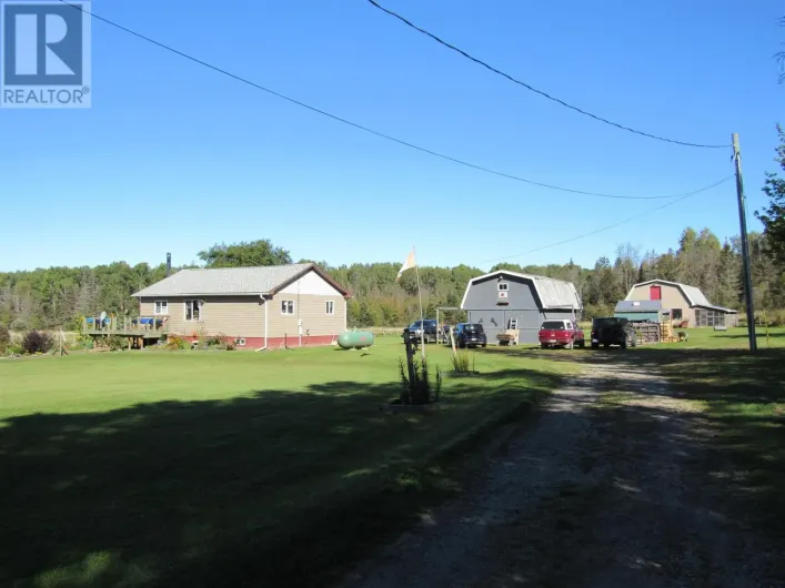 76 Chiblow Lake RD, Iron Bridge