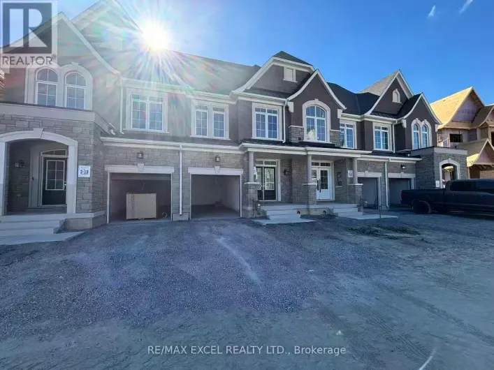 76 GATHERING LANE, Richmond Hill