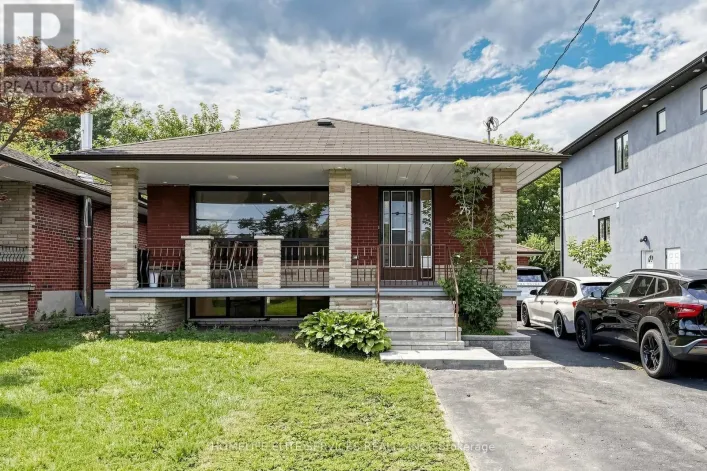 76 GOODERHAM DRIVE, Toronto