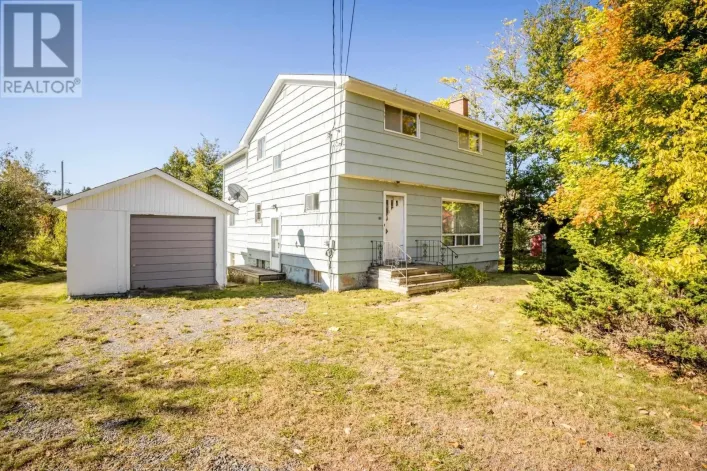 76 Highland Avenue, Wolfville