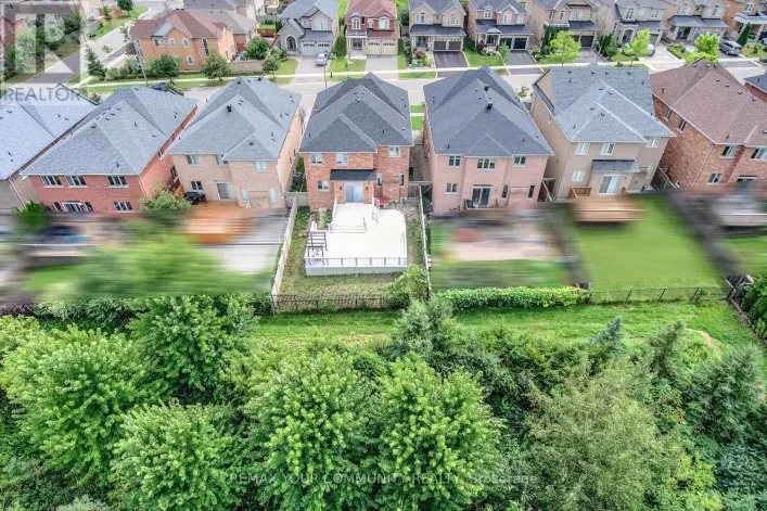 76 IVY GLEN DRIVE, Vaughan