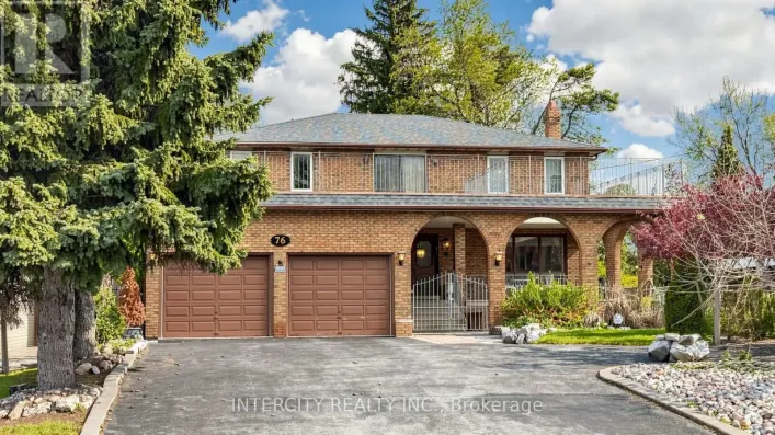 76 SPRUCE AVENUE, Richmond Hill
