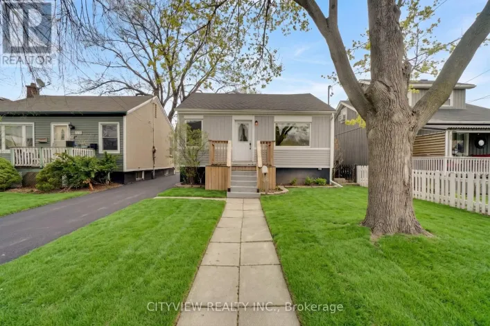 76 STAPLETON AVENUE, Hamilton