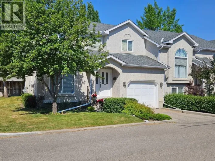 76 Sunlake Gardens SE, Calgary