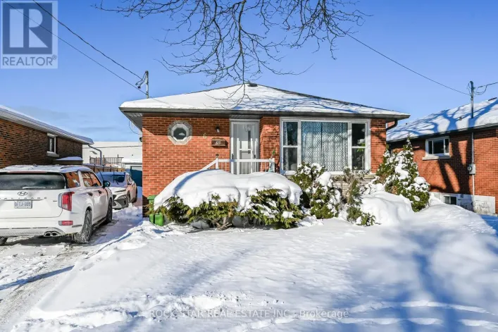 76 TERRACE DRIVE, Hamilton