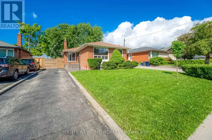 76 WISHING WELL DRIVE, Toronto