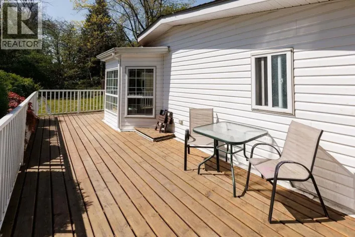 760 HILLCREST ROAD, Gibsons