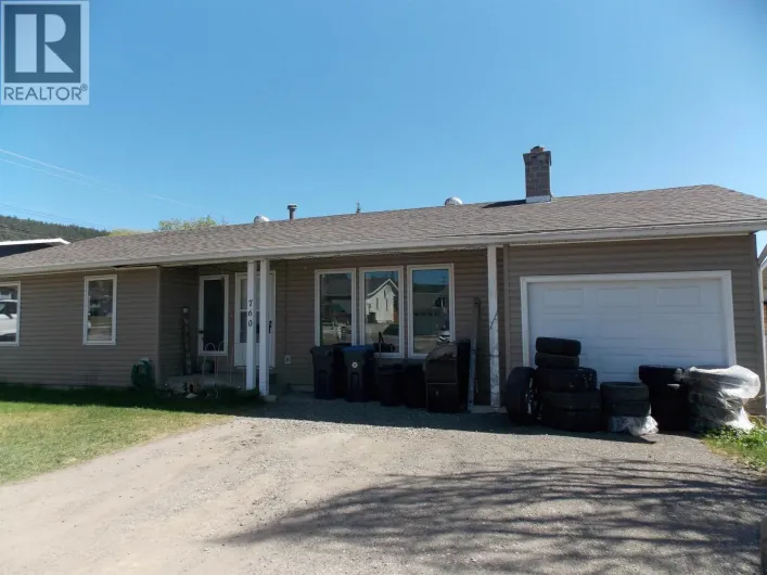 760 SMITH STREET, Williams Lake