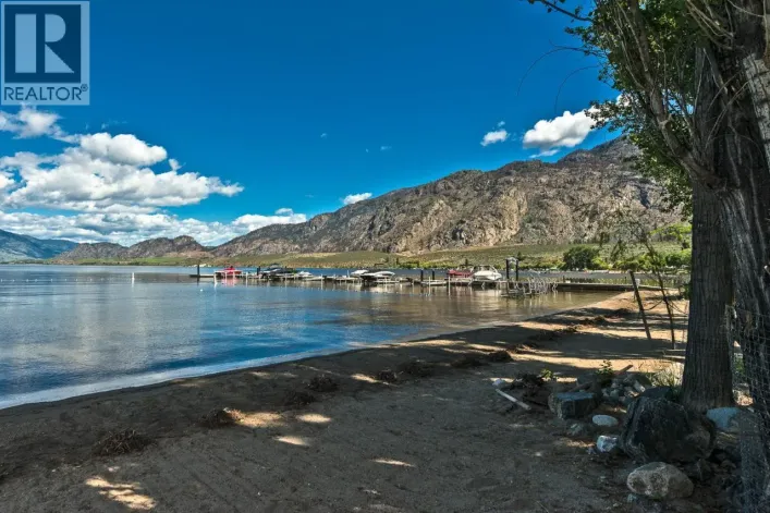 7600 COTTONWOOD Drive Unit# 39, Osoyoos