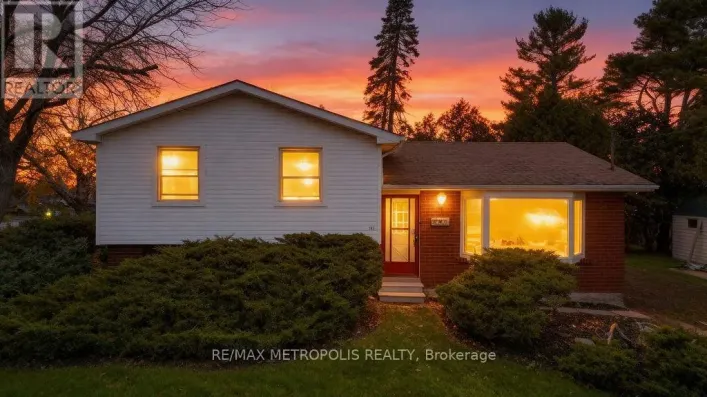 761 WEST SHORE BOULEVARD, Pickering