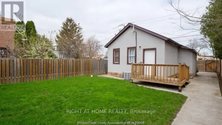 762 AYLMER AVENUE E, Windsor