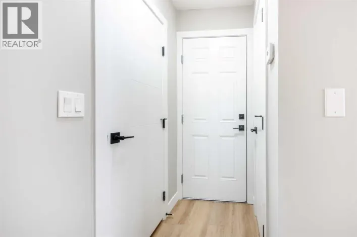 7620 27 Street SE, Calgary