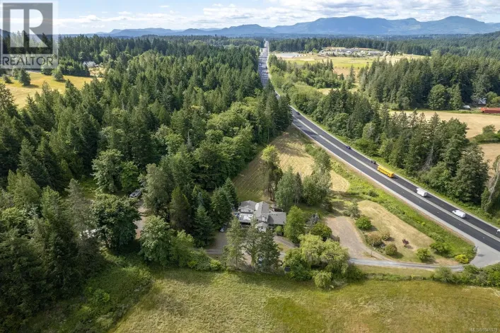 7621 Trans Canada Hwy, Duncan