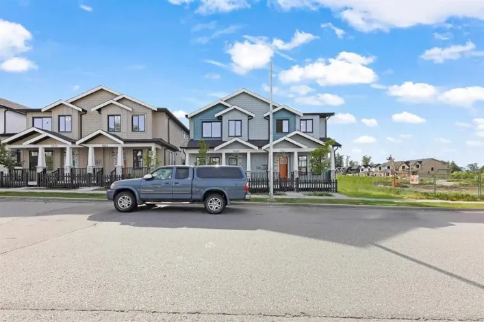 7629 197 STREET, Langley