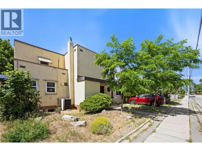 763 Argyle Street, Penticton