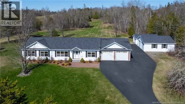 House for sale: 764 Bayview Drive, Saint Andrews