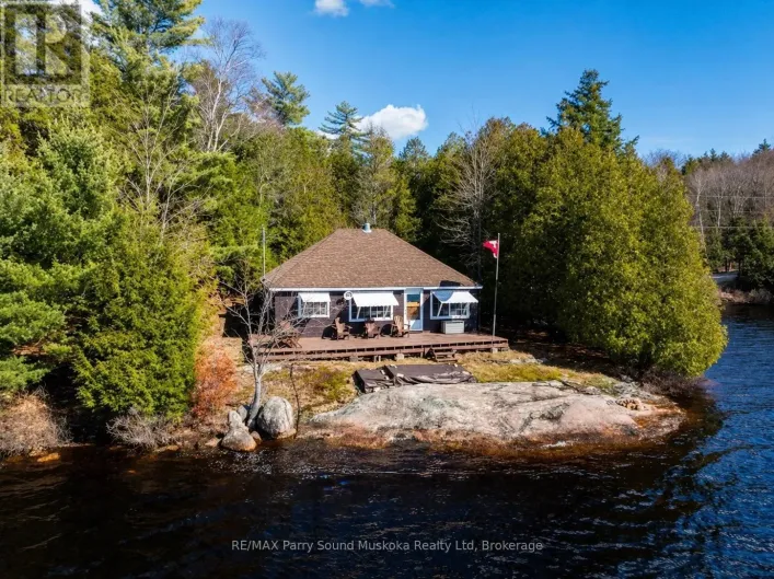 764 EAST BEAR LAKE ROAD, McMurrich/Monteith