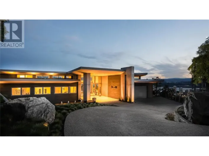 764 Rockcliffe Place, Kelowna