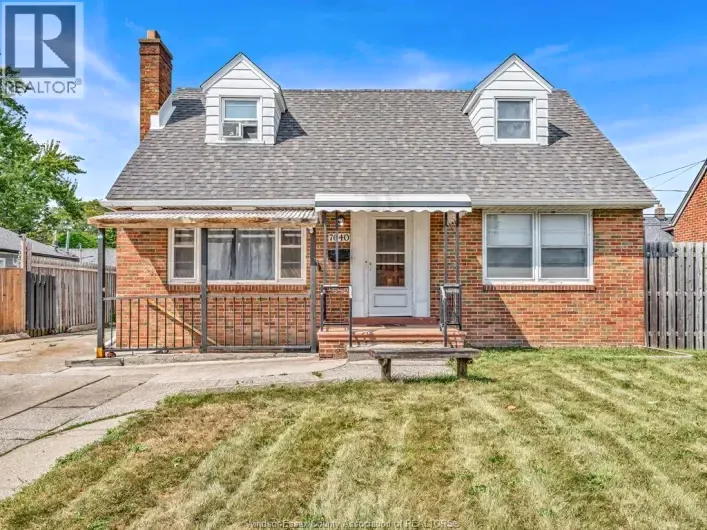 7640 WYANDOTTE STREET East, Windsor