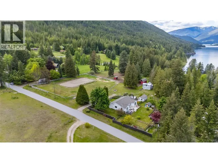 765 LEWIS Road, Harrop