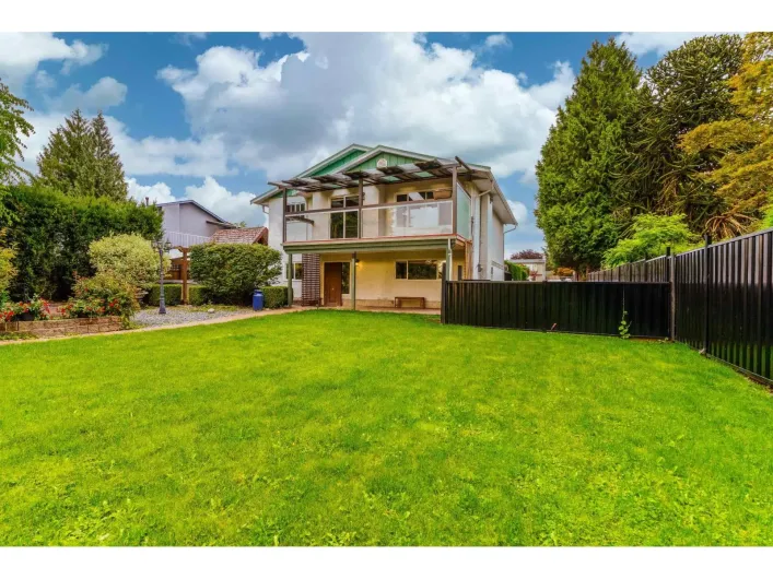 7655 WOODCOCK CRESCENT, Mission