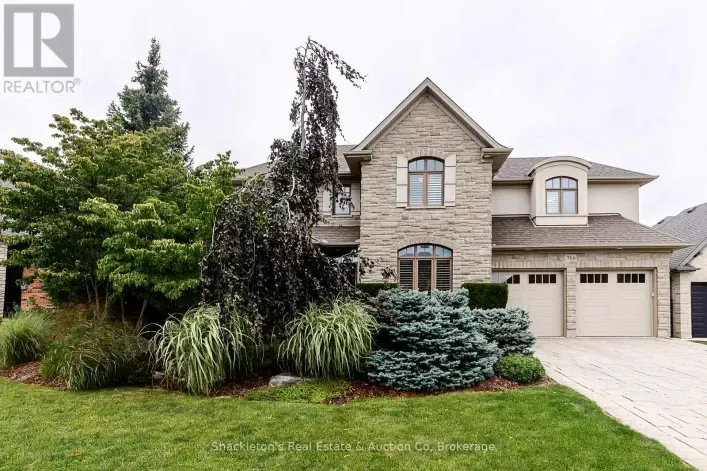 766 EAGLETRACE DRIVE, London North