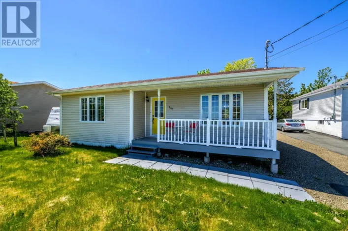 767 Main Road, Pouch Cove