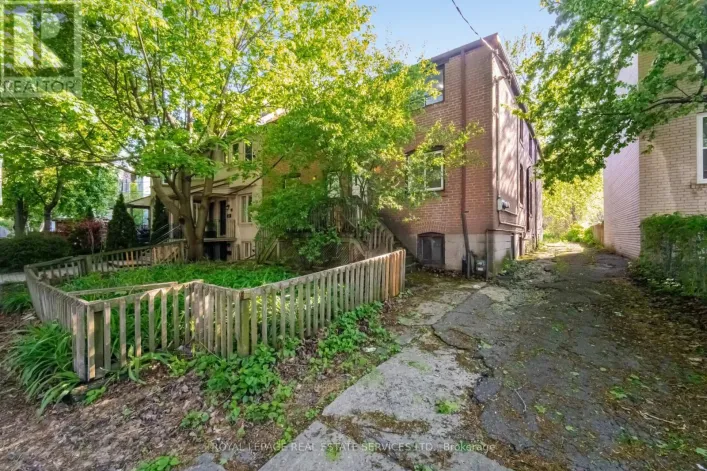 76-78 LEWIS STREET, Toronto
