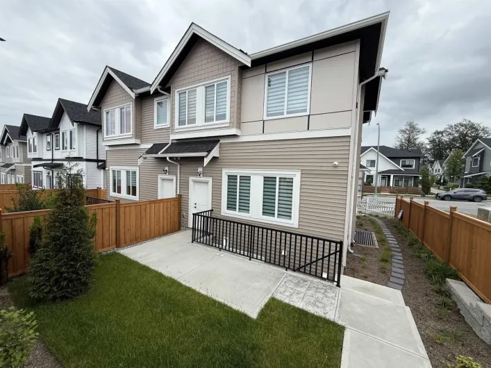 7679 197 STREET, Langley