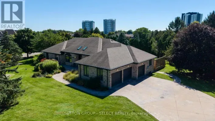 768 FRANKLINWAY CRESCENT, London North