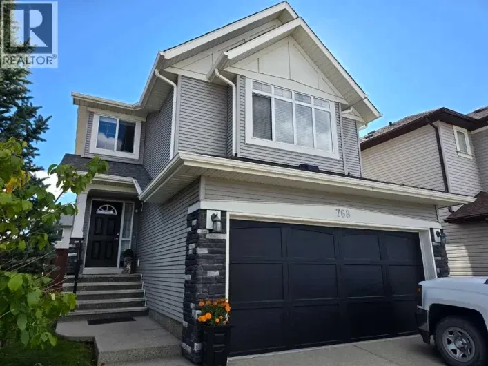 768 New Brighton Drive SE, Calgary