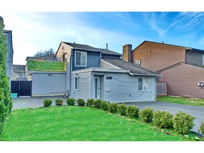 7681 125 STREET, Surrey