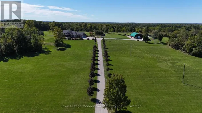 7686 APPLEBY LINE, Milton