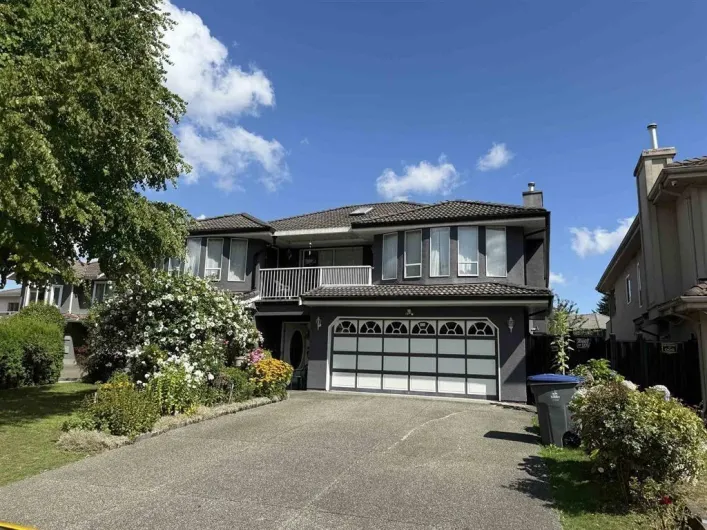 7688 120A STREET, Surrey