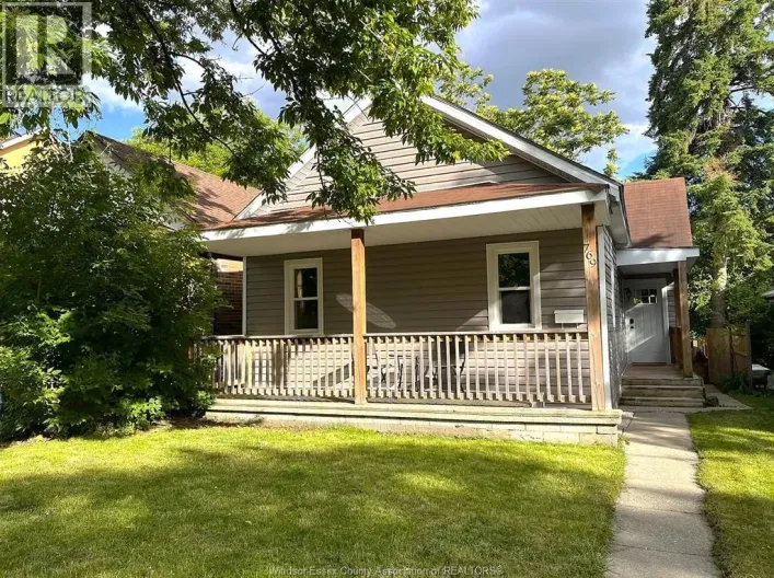 769 ASSUMPTION, Windsor