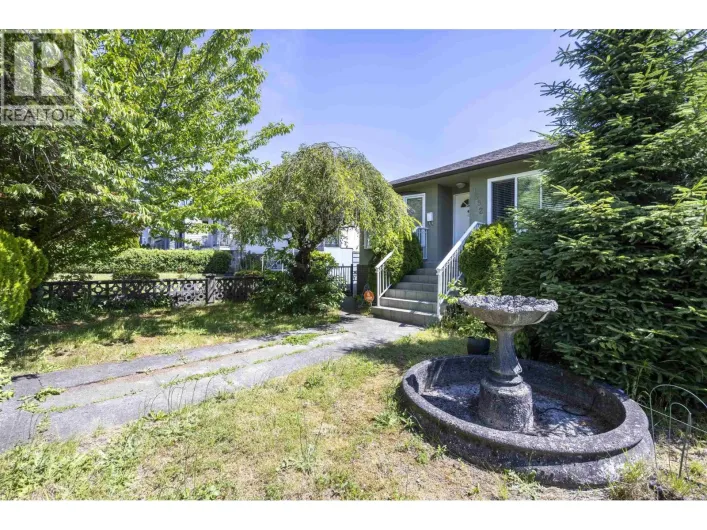 7692 OSLER STREET, Vancouver