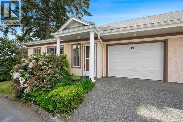 77 14 Erskine Lane, View Royal