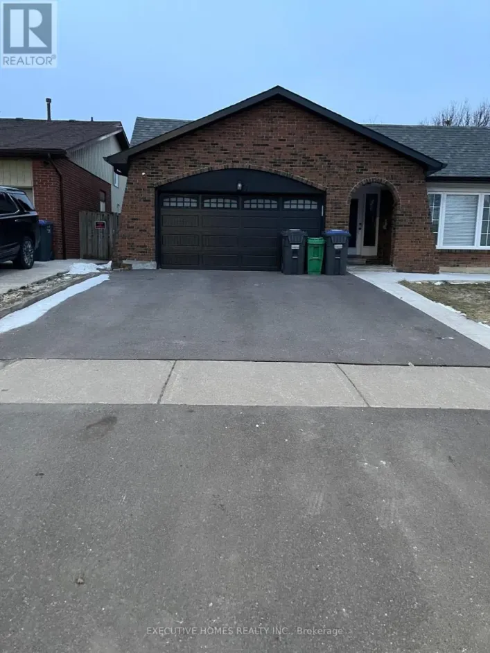 77 BLACKTHORN LANE, Brampton