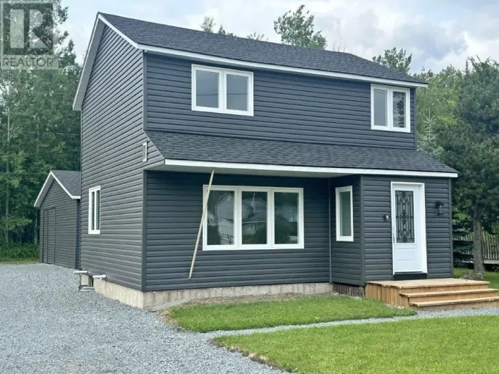 77 Brompton Road, Red Rock