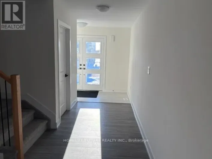 77 DUSENBURY DRIVE, Loyalist