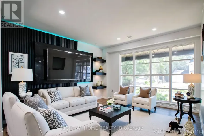 77 ELFORD CRESCENT, Hamilton