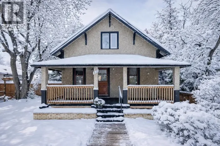 77 Elma Street W, Okotoks