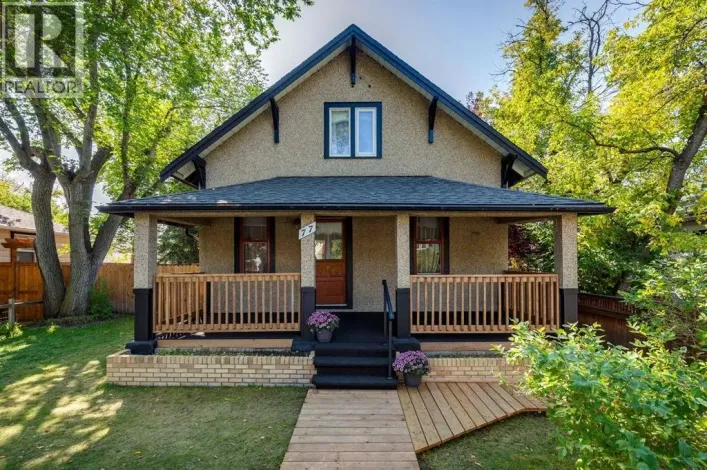 77 Elma Street W, Okotoks