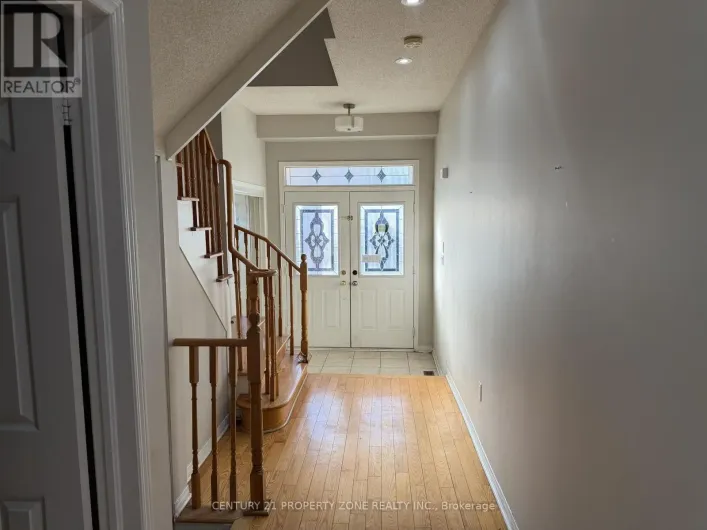 77 MADDYBETH CRESCENT, Brampton