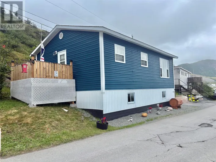 77 Main  North Road, Harbour Breton